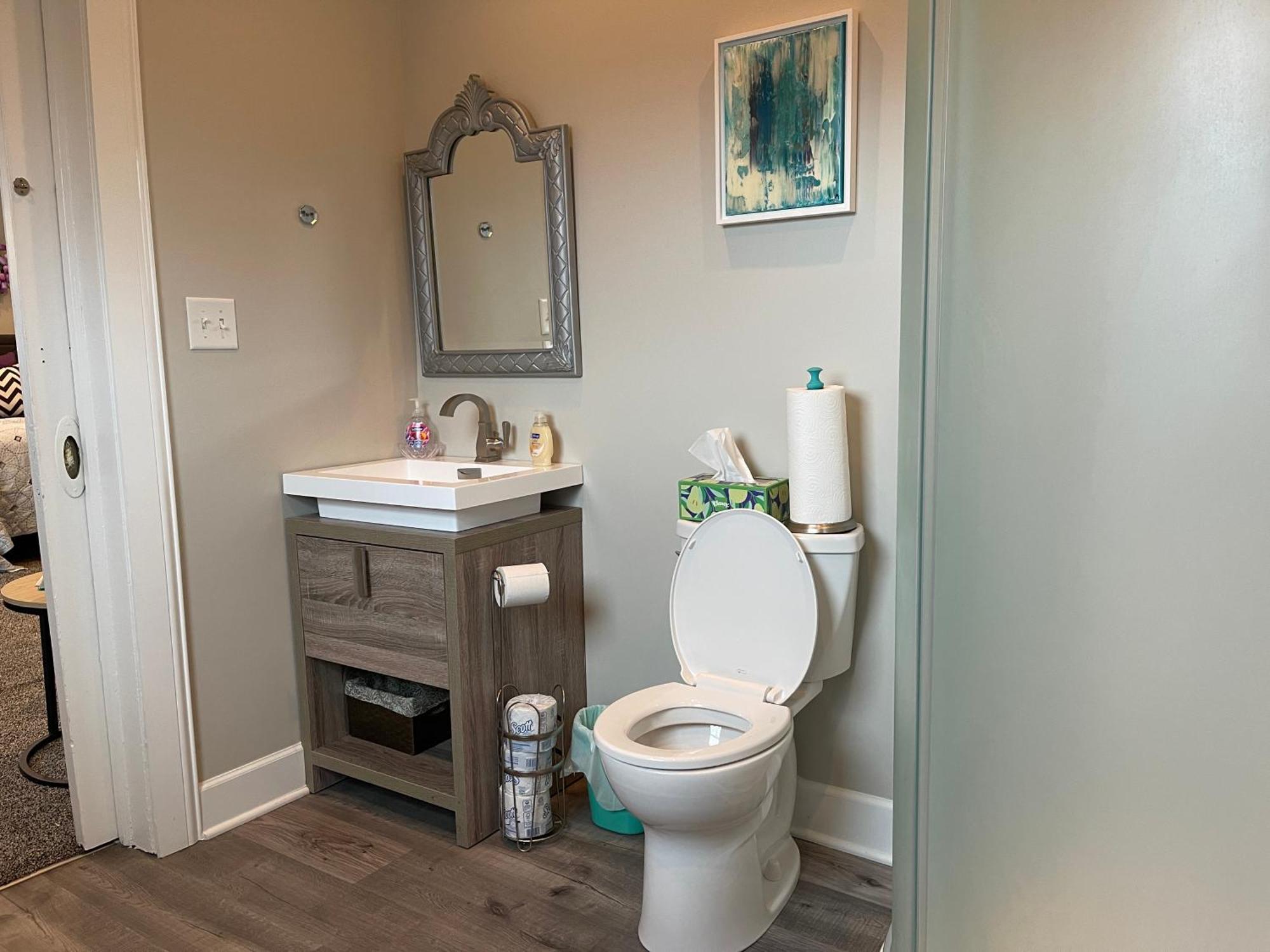 Vip Suites For Business Women, Nurses, College Moms Traveling To Indianapolis Exterior foto