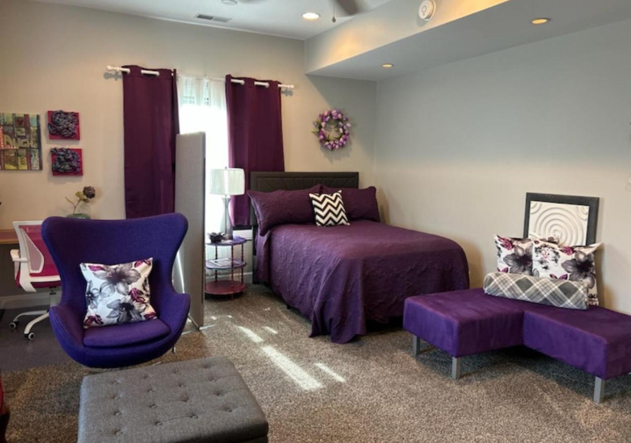 Vip Suites For Business Women, Nurses, College Moms Traveling To Indianapolis Exterior foto